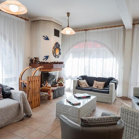 Le Guilazur Otel Château-Ville-Vieille Dış mekan fotoğraf